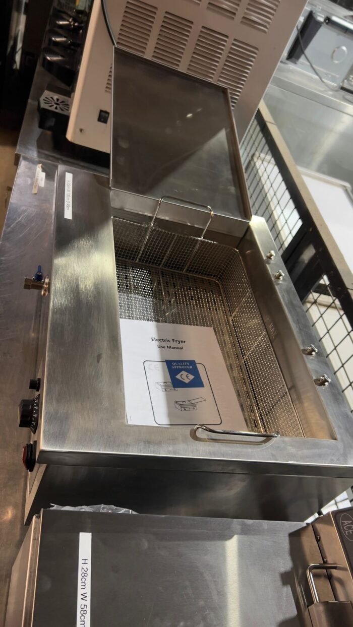 Doughnut and Fish Fryer - 26 Litre - Image 3