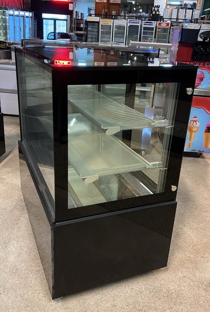 Cake Display Fridge - Image 2