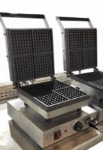 Belgian Waffle Makers – 4-Slice Nonstick Iron - Image 4