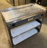 Electric steel Griddle with Two Burners & Stainless Steel Shelves - Image 2
