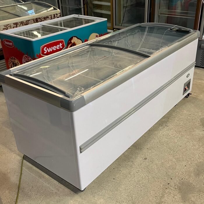 Commercial Chest Freezer - Image 2
