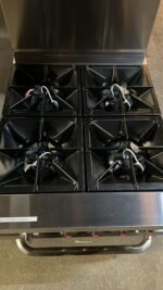 Natural Gas 4 Burners Cooker with Oven - Image 2