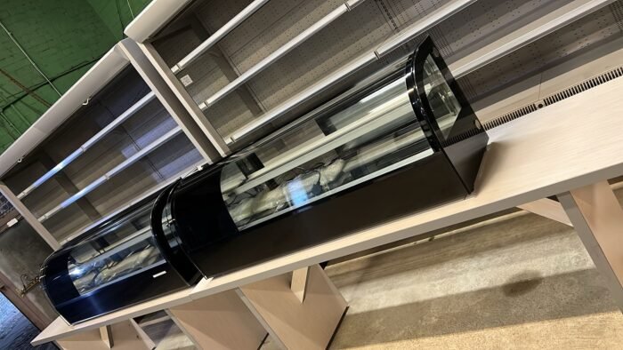 Cake display fridge - Image 3