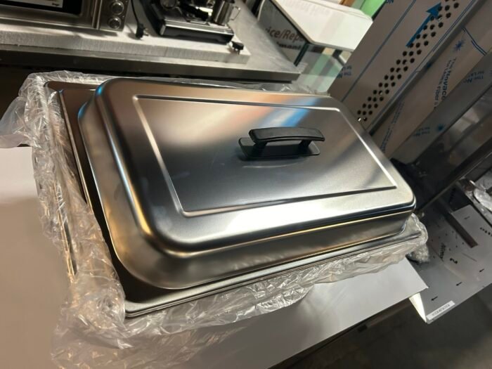 Chafing Dish set stainless steel with black handles - Image 5