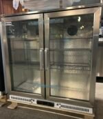 Commercial low height double hinged door Drinks fridge - Image 2