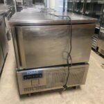 Polar blast chiller