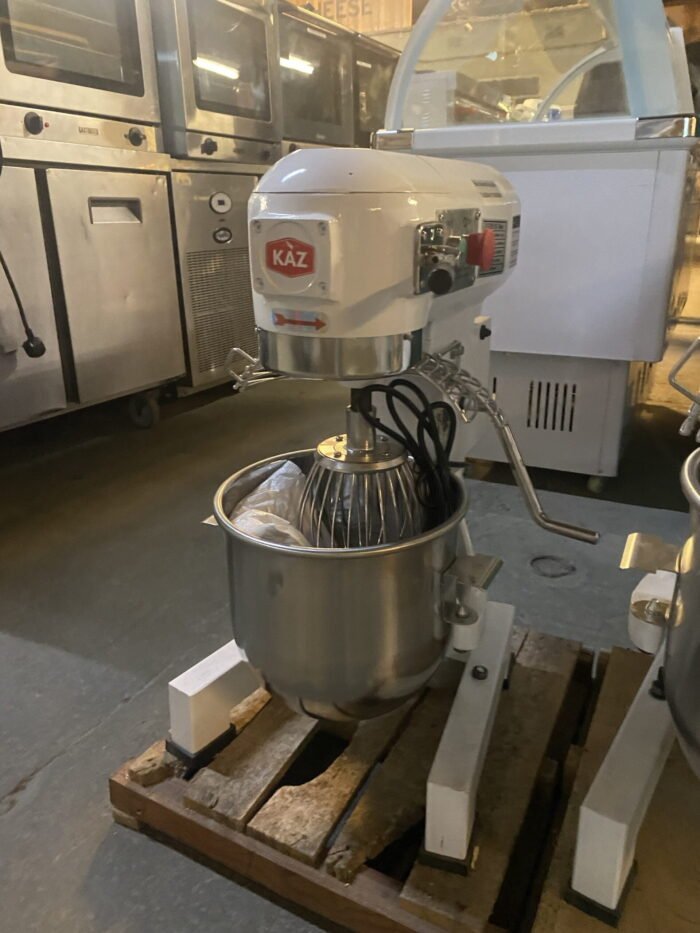 10 Litre Commercial Dough Mixer - Image 3