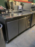 Polar 2 Door Prep Table Fridge - Image 4