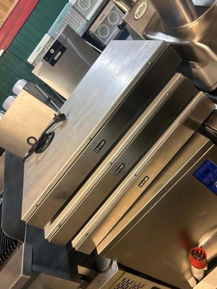 Lincat seal counter top heated display base - Image 4