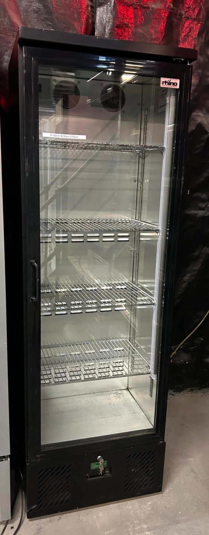 Single Glass door Drinks Fridge - Image 2