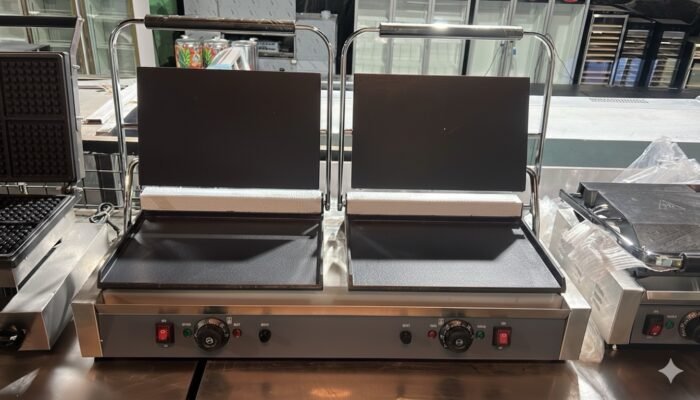 Double Flat Panini Grill - Image 3