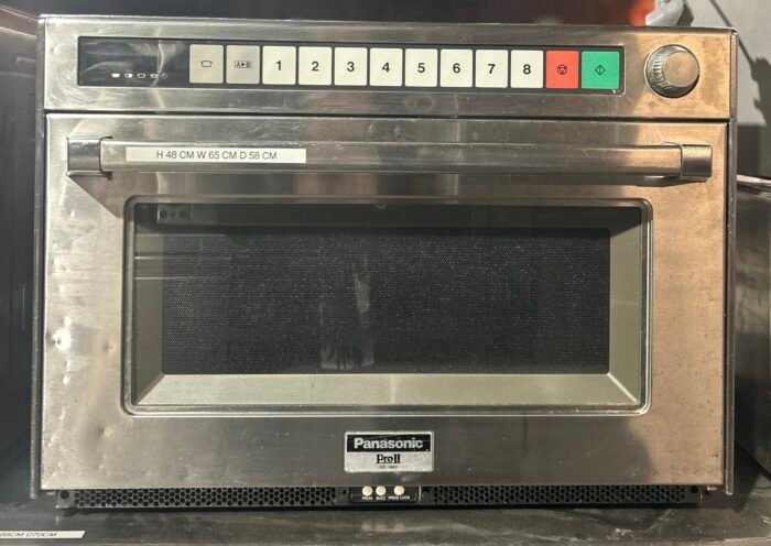 High-Capacity Microwave  - 1800W - Image 4