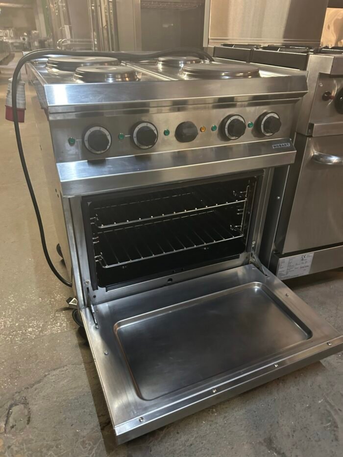 4 electric Burner Cooker with Oven - Image 3
