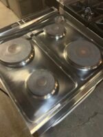 4 electric Burner Cooker with Oven - Image 2